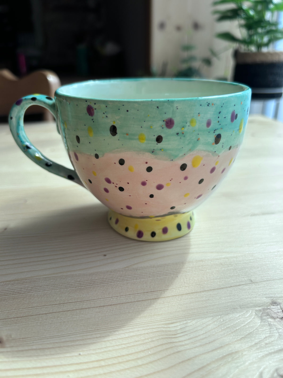 Classic teacup